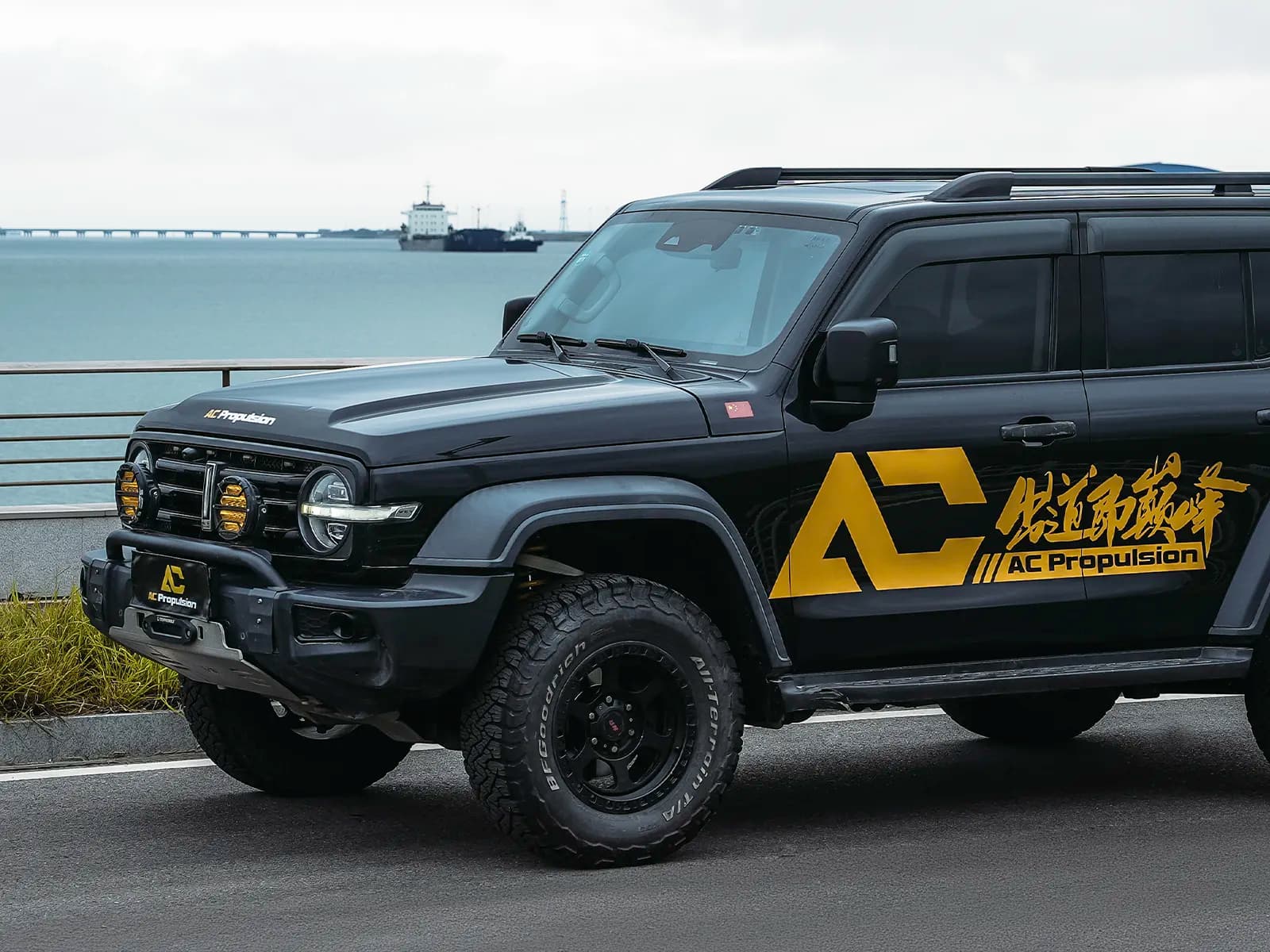 Tank 300 K-MAN AC Comfort-Tuned 1.5" Suspension Lift Kit Product image